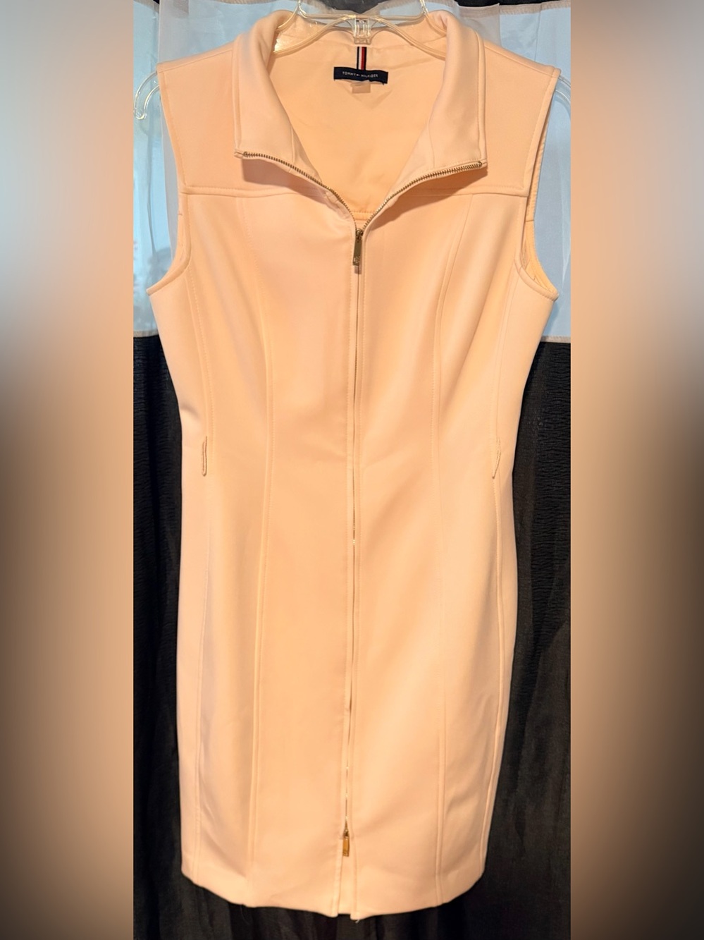 Preloved Tommy Hilfiger Peach Zip-Front Sleeveless Dress